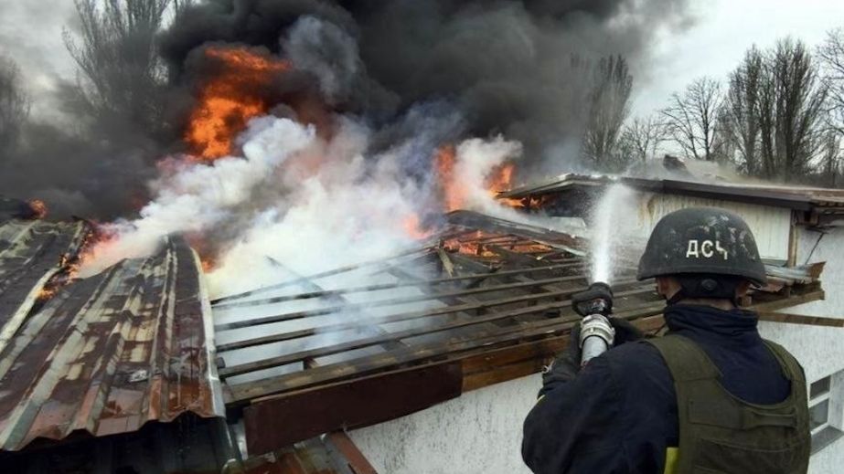 Ворог понад 30 разів атакував три райони Дніпропетровщини 25 березня: є постраждалі