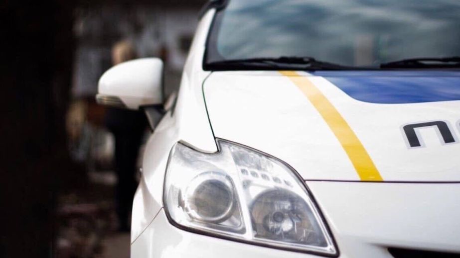 Боялася йти додому: у Кривому Розі агресивний чоловік у розшуку погрожував жінці розправою