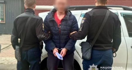 Похитили телефоны &ndash; получат до восьми лет срока: полиция Днепропетровщины задержала грабителей