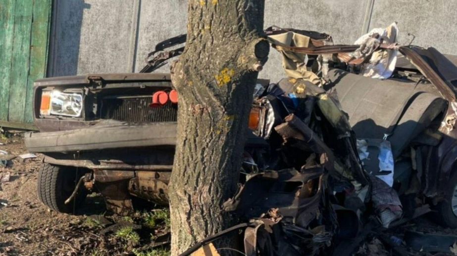 Россияне атаковали Никополь FPV-дроном: есть погибшая и тяжело раненная женщина