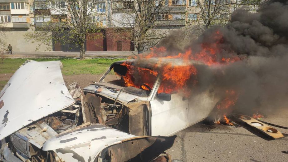 Враг почти 50 раз атаковал два района Днепропетровщины 5 апреля: есть погибший и раненый (ФОТО)