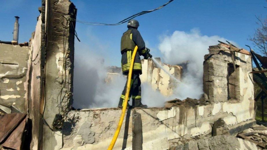 Более 50 раз враг атаковал три района области артиллерией, дронами и авиабомбой