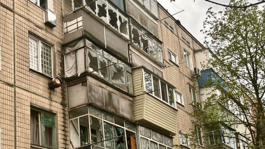 Понад 10 разів ворог атакував три райони області  безпілотниками та артилерією, двоє людей дістали поранень