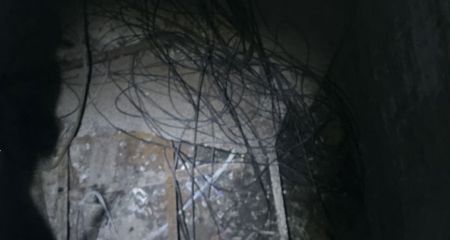 У Дніпрі двоє чоловіків крали дроти з комунікаційних колодязів (ФОТО)