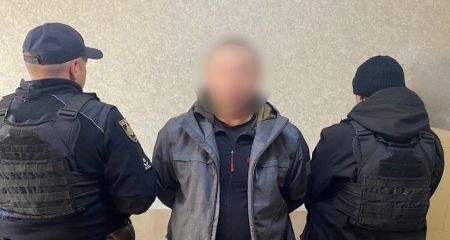 В Днепре вор-серийник обокрал магазин и парикмахерскую