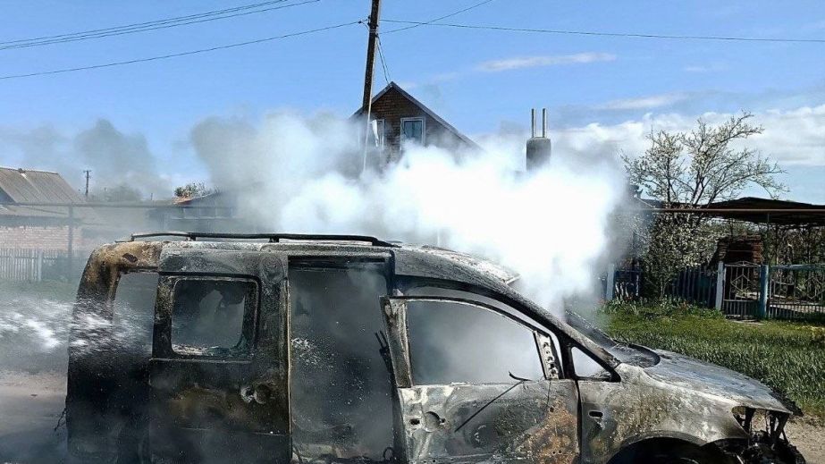 Ворог атакував дроном цивільне авто на Дніпропетровщині: є загиблий та постраждалі