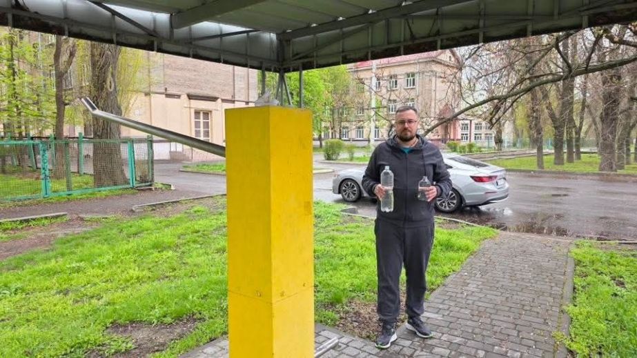 Питна чи технічна: у Дніпрі досліджують воду з вуличних колонок