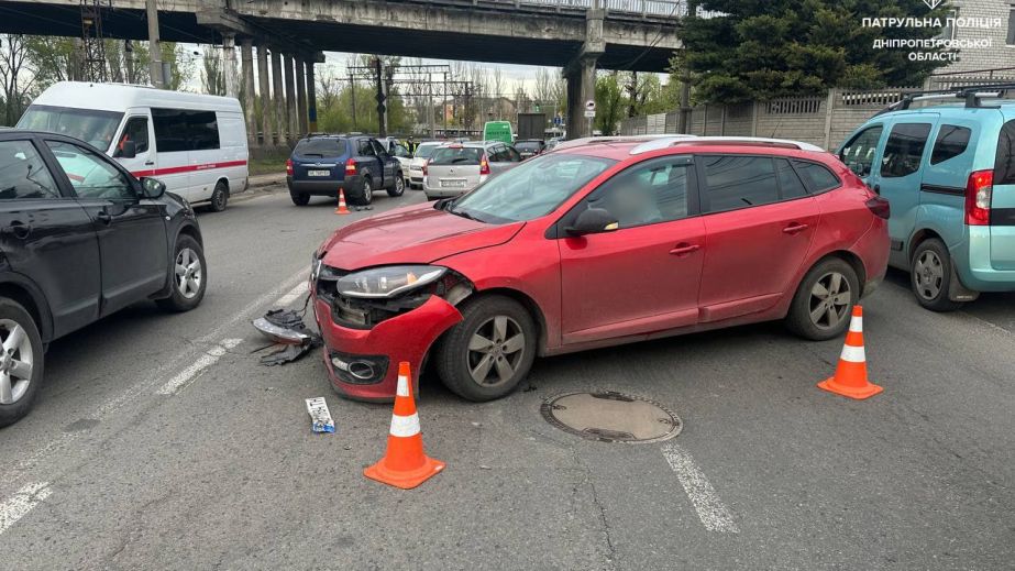 Стало известно, сколько ДТП с пострадавшими произошло в Днепропетровской области за неделю