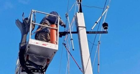 Світло повертається: на Дніпропетровщині нарешті повністю ліквідували наслідки негоди