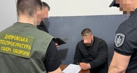 Насмешки, пытки и дезертирство: в Днепре задержали военного за жестокое избиение побратима