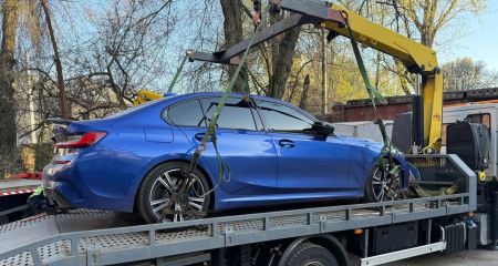 Без прав та ще й на підпитку: у Дніпрі затримали двох неповнолітніх за кермом з "букетом" порушень