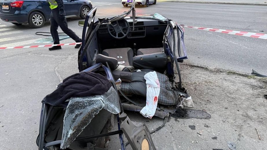 Смертельна автотроща у Дніпрі: деталі від поліції (ФОТО)
