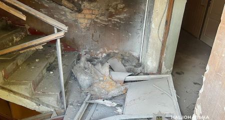 Ворожі БпЛА атакували відділення поліції на Нікопольщині (ФОТО)