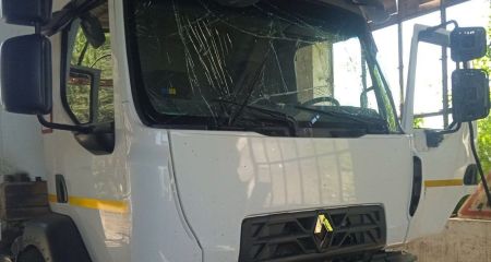 В Марганце враг атаковал FPV-дроном автомобиль с работниками предприятия: есть раненые