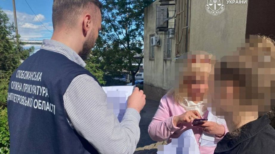 Скрыла квартиры и миллионы: депутата на Днепропетровщине подозревают в недостоверной декларации