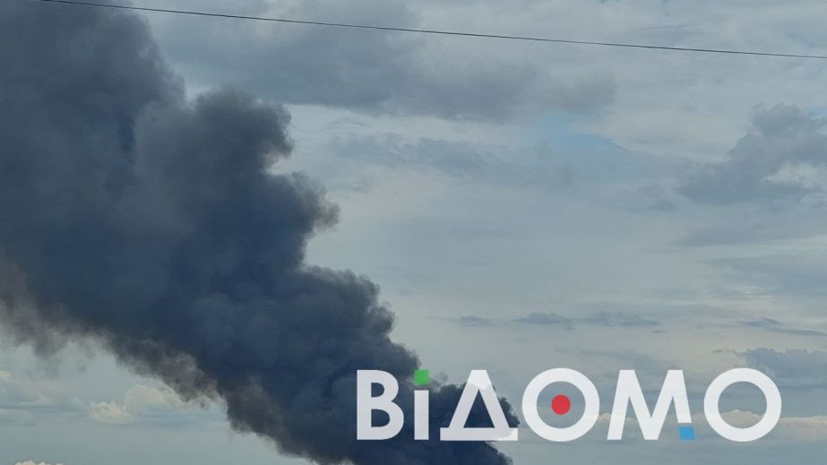 Багато поранених: ворог вдарив по найбільшому ТРЦ Кривого Рогу (ФОТО)