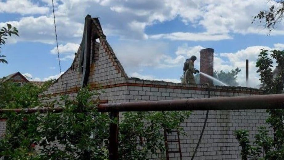 Враг 21 июня более 30 раз атаковал Днепропетровщину: пострадали взрослые и 2-летний мальчик