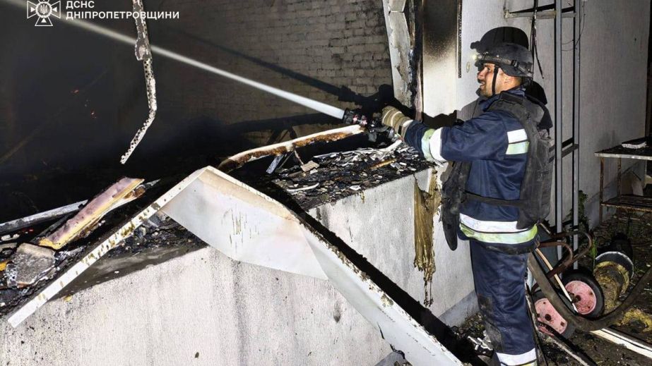 Росіяни вдарили по ДСНС на Дніпропетровщині (ФОТО)