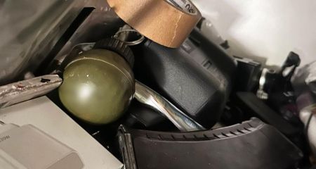 Взрывы на рассвете: на Синельниковщине военный бросал гранаты с балкона многоэтажки (ФОТО)