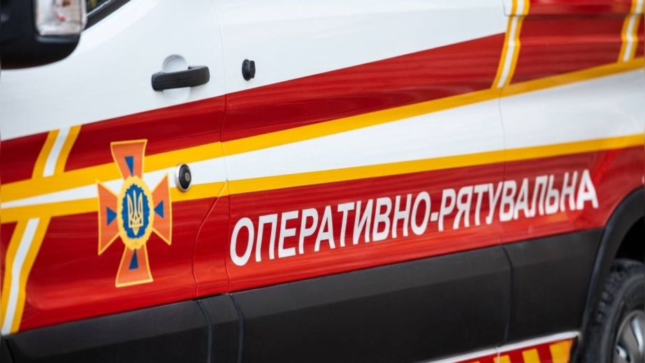 Застряли в заброшенном здании: на Днепропетровщине спасатели освобождали двоих детей (ФОТО)