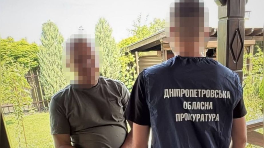 Перереєстрували бізнес за законами РФ та здавали майно поплічникам окупантів: справу розслідує прокуратура Дніпропетровщини