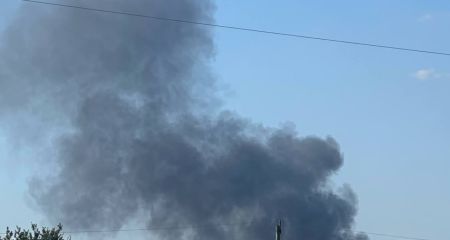 Окупанти завдали удару по Дніпру: сталася пожежа