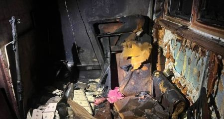 Нічна пожежа у Кривому Розі: на вулиці Героїв Маріуполя горіла квартира (ФОТО)