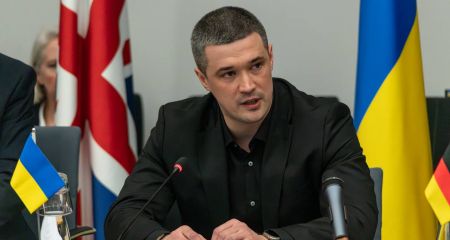Михайло Федоров відмовився від пропозицій Президента та заявив про бажання повернутися в Міноборони