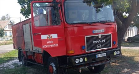 В Никопольском районе оккупанты повторно ударили по спасателям местной пожарной охраны (ФОТО)