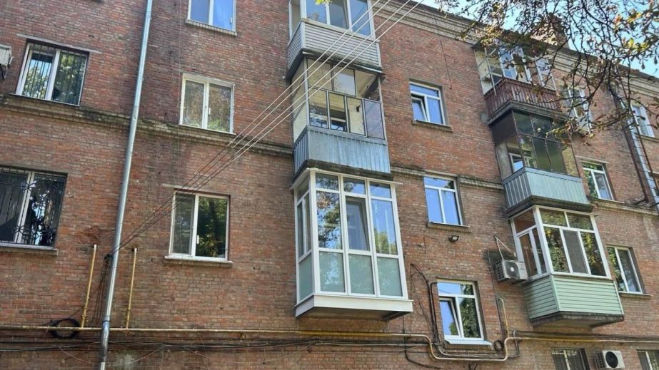 З початку 2026 року у Дніпрі відновили покрівлі 111 будинків, пошкоджених ворожими атаками