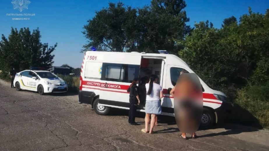 Несколько человек боролись за жизнь ребенка: в Кривом Роге чудом удалось спасти на водоеме 12-летнего мальчика (ФОТО)