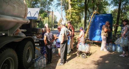 В Марганце начали запуск водоснабжения: воду в сеть будут подавать постепенно
