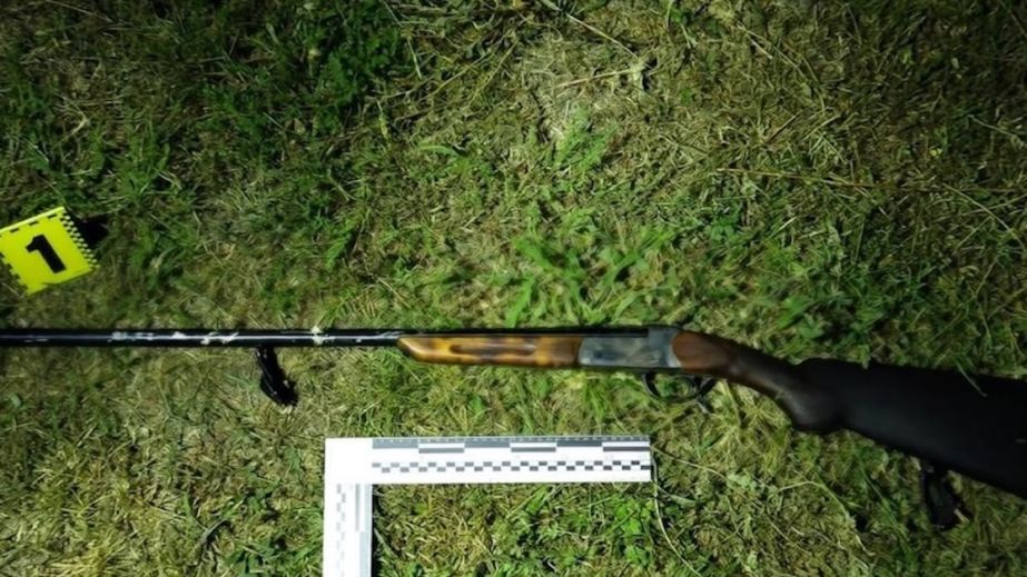 Разрешил конфликт выстрелом из охотничьего ружья: на Днепропетровщине мужчина чуть не убил неприятеля (ФОТО)