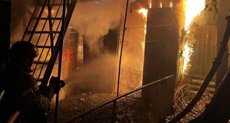 Вночі 3 серпня ворог атакував Дніпропетровщину артою, БпЛА та КАБом: працювала ППО