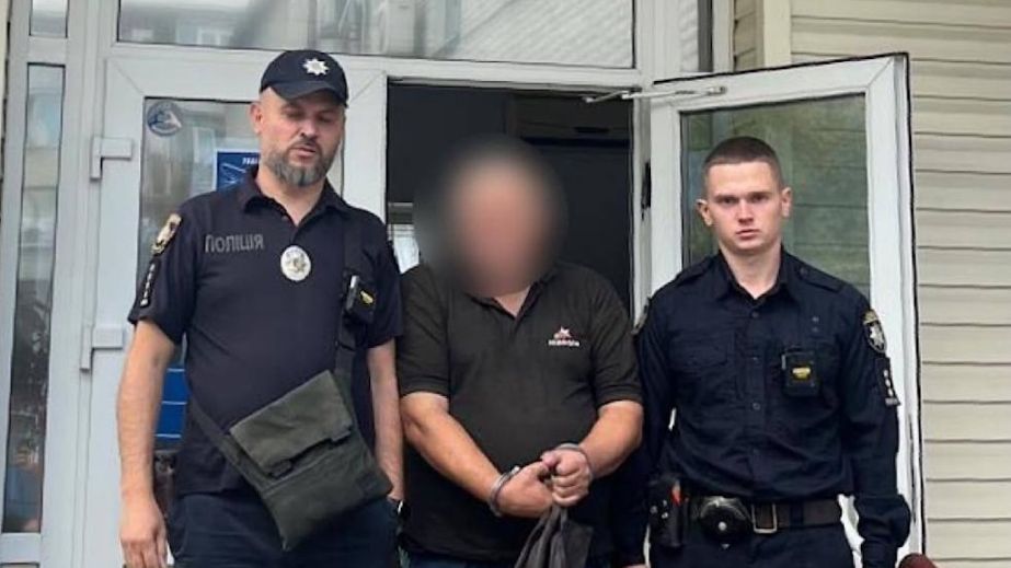 Выстрелил в грудь на остановке: в Днепре полицейские задержали подозреваемого в жестоком убийстве горожанина (ФОТО)