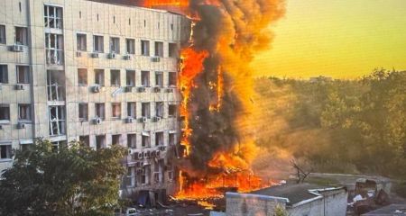 Росіяни завдали удару по адмінбудівлі вугільного підприємства ДТЕК у Павлограді