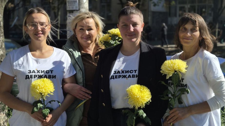 "Дякую за захист": у Дніпрі військовим і ветеранам говорили слова вдячності