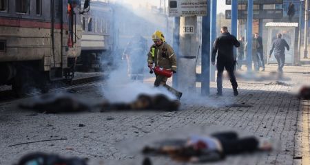 Число пострадавших в Днепре возросло до 10 человек: президент Украины показал последствия атаки по вокзалу (ФОТО, ВИДЕО)
