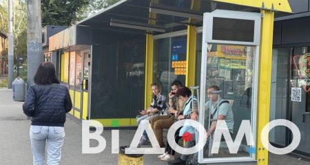 Зупинки Новокодацького району Дніпра: комфорт чи випробування для пасажирів (ФОТО)
