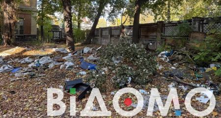 У Дніпрі територія колишньої лікарні перетворилася на наркопритон (ФОТО, ВІДЕО)