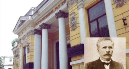 Цифровое бессмертие: в Днепре "оживили" Яворницкого (ВИДЕО)