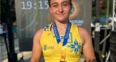 Спортсменка из Кривого Рога привезла золото с чемпионата Европы по пляжной борьбе