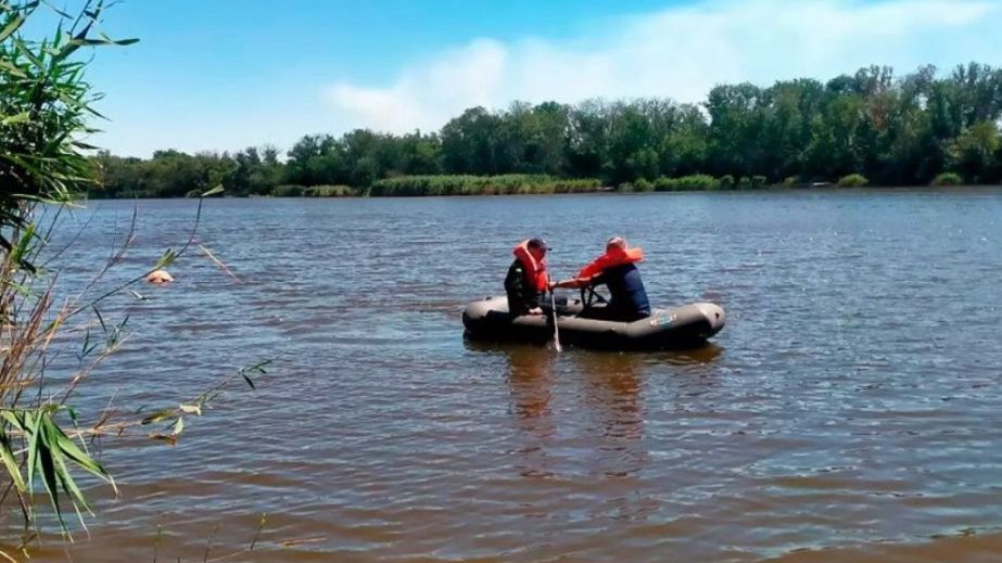 Стрибнула у воду і не виринула: На Дніпропетровщині загинула 11-річна дівчинка