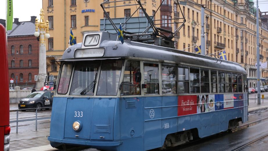 В Днепре 13 июня трамваи №15 закончат свою работу раньше