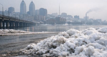 Сніг у Дніпрі вбирає забруднення з повітря: екологи оприлюднили результати аналізу