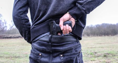 В Кривом Роге неизвестный подстрелил 13-летнего мальчика (ФОТО)