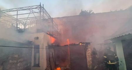 Рятувальники показали наслідки обстрілів Нікополю та району (ФОТО)