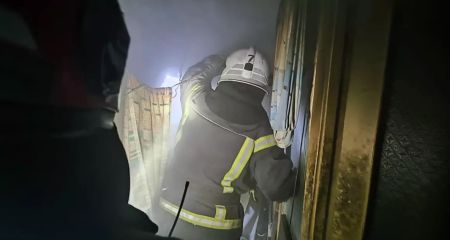 Під час пожежі у Камʼянському пенсіонер отримав опіки (ФОТО)